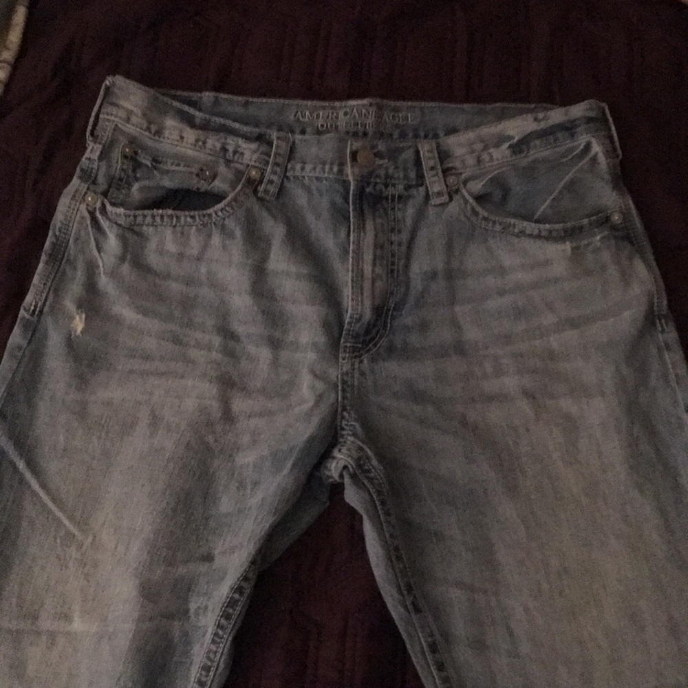 American Eagle Relaxed Straight Jeans